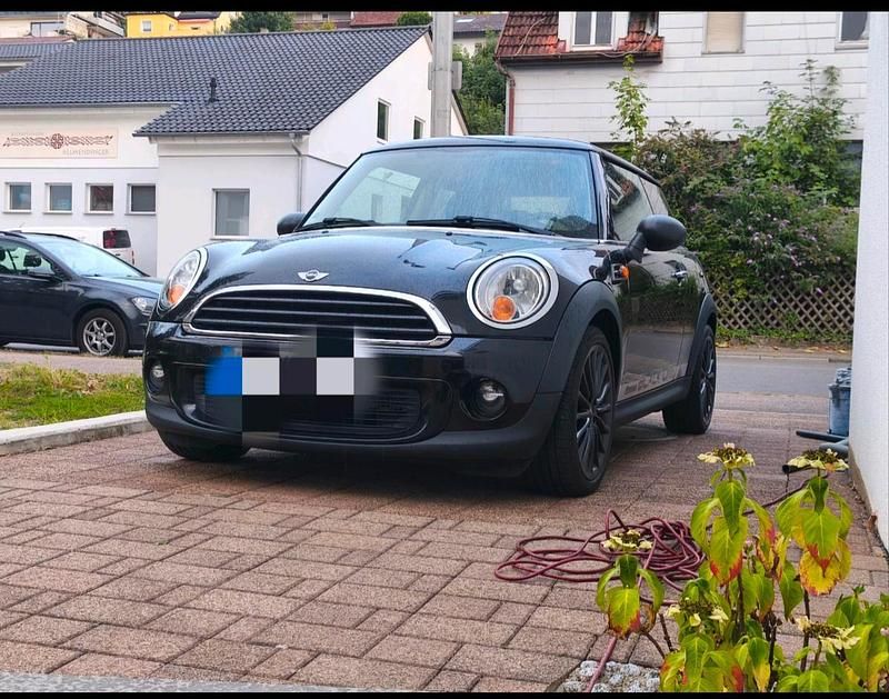 Schwarz Gebraucht 2014 Mini ONE Kleinwagen | 4.850 € (Teuer) - Bild 1/4