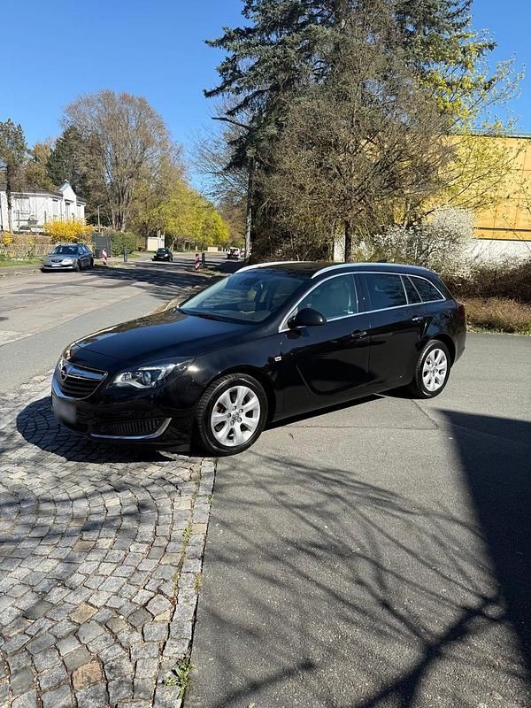Gebraucht Opel Insignia 170 PS (125 kW) 2016 Schwarz Kombi