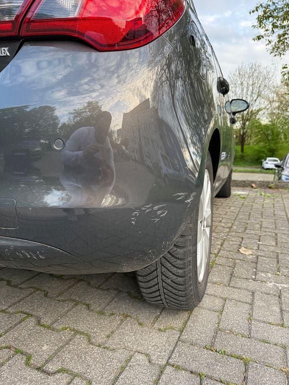 Używany Opel Corsa Innovation 90 KM (66 kW) 2015 Szary Hatchback