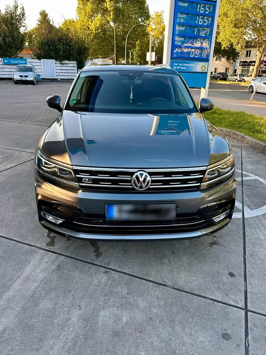 Gebraucht VW Tiguan R 190 PS (139 kW) 2016 Silber SUV