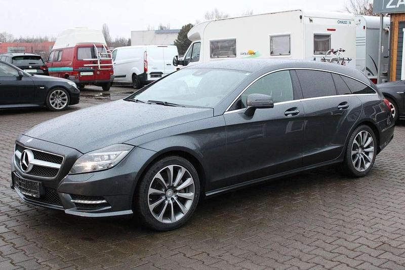 Gebraucht Mercedes CLS350 265 PS (194 kW) 2014 Tenoritgrau Kombi