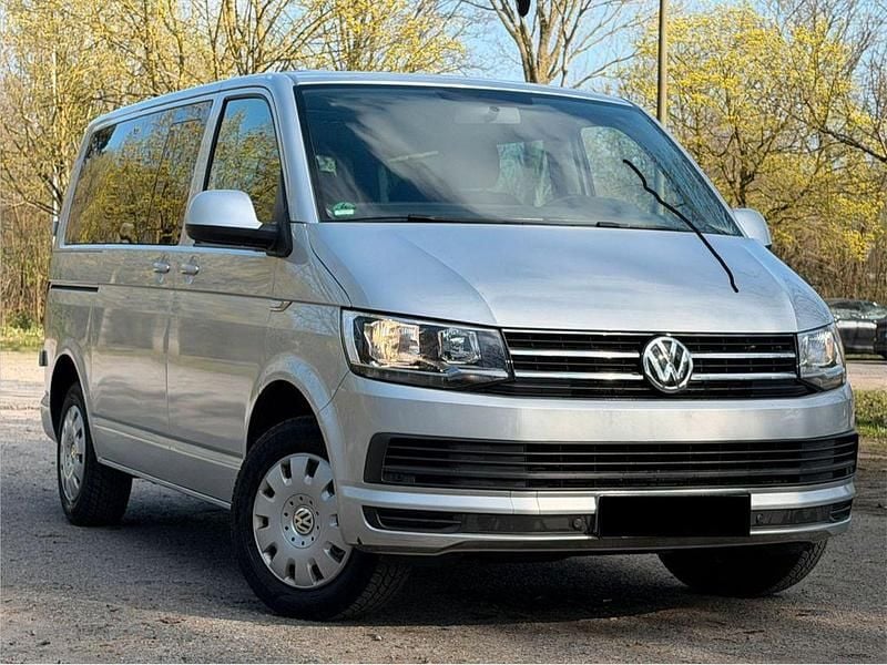 Gebraucht VW T6 150 PS (110 kW) 2016 Silber Van