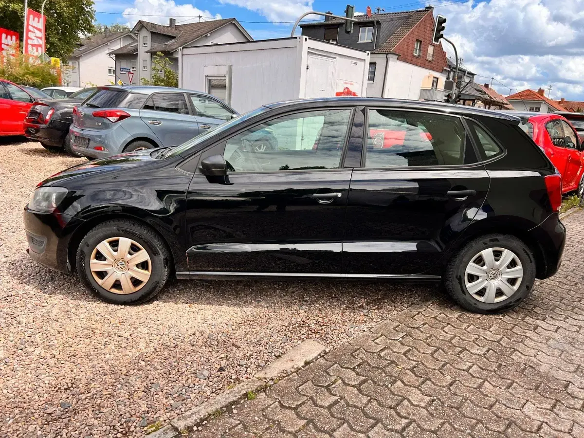 Gebraucht VW Polo 60 PS (44 kW) 2013 Schwarz Kleinwagen