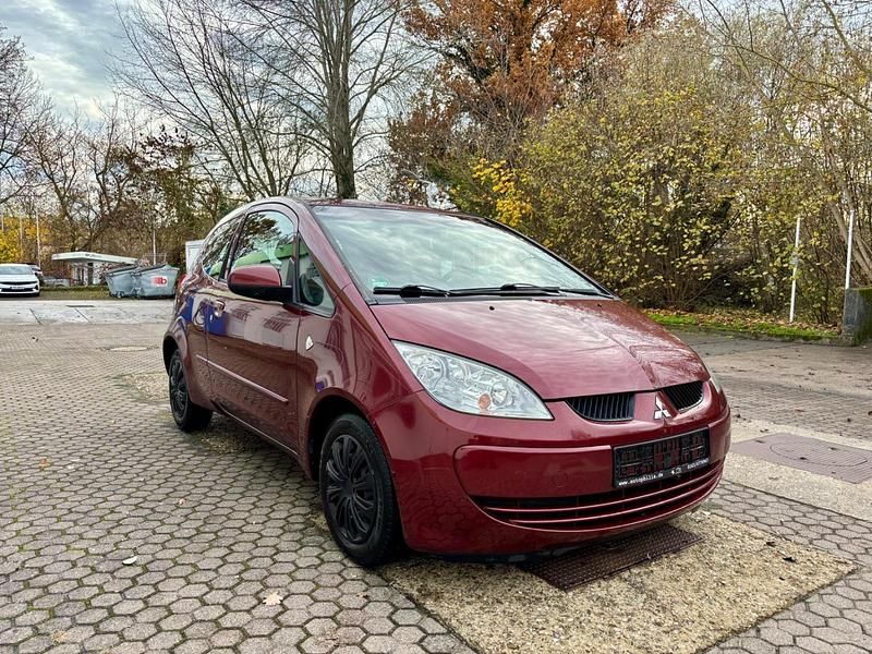Gebraucht Mitsubishi Colt Invite 95 PS (69 kW) 2005 Rot Kleinwagen