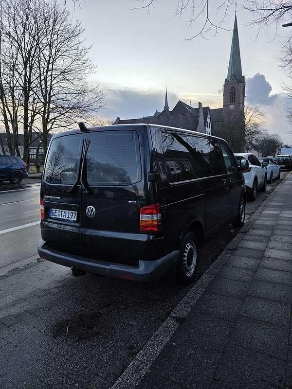 Gebraucht VW T5 131 PS (96 kW) 2008 Schwarz Van