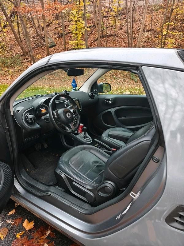 Gebraucht Smart ForTwo Cabrio Prime 71 PS (52 kW) 2016 Grau Cabrio