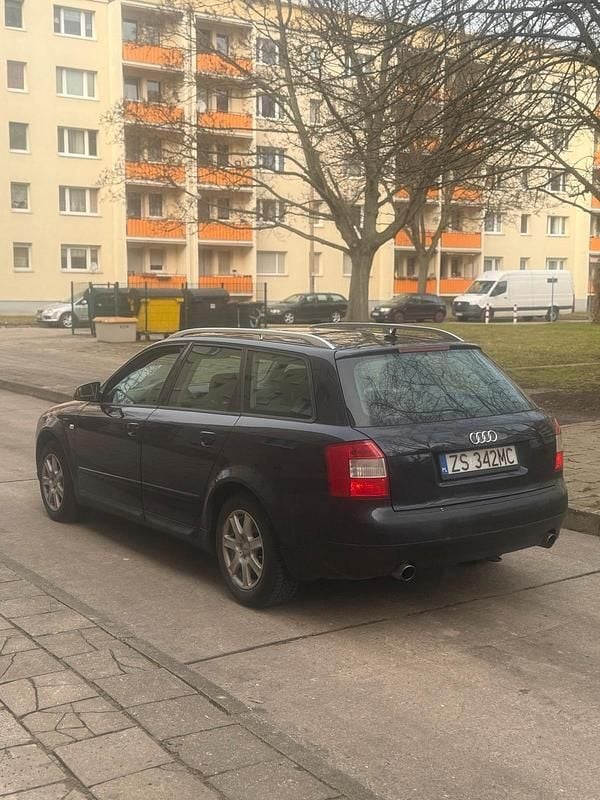 Gebraucht Audi A4 150 PS (110 kW) 2004 Schwarz Kombi