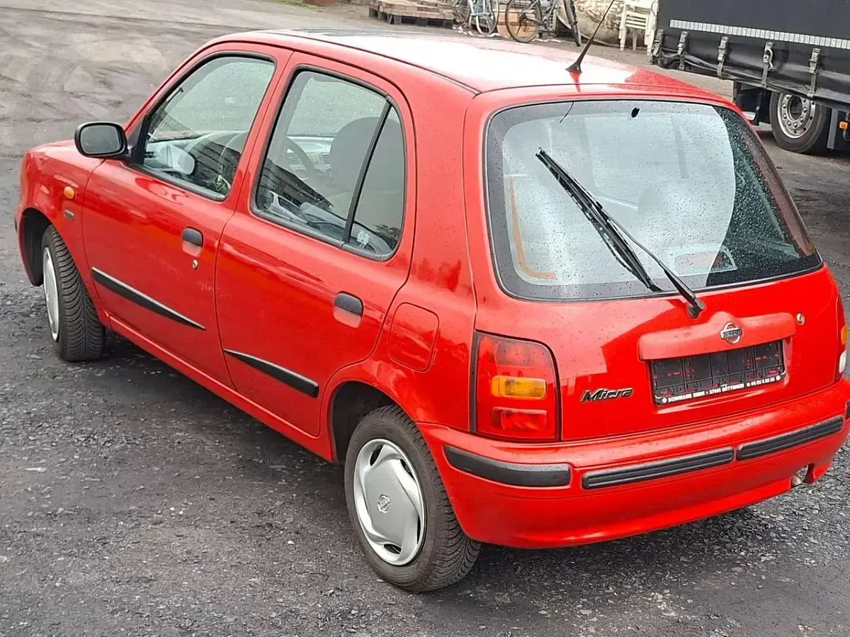 Gebraucht Nissan Micra 54 PS (39 kW) 1998 Other Kleinwagen