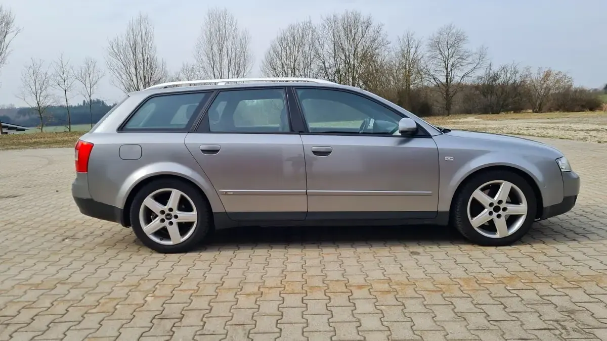Gebraucht Audi A4 S-Line 179 PS (131 kW) 2002 Silber Kombi