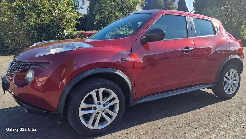 Gebraucht Nissan Juke Acenta 117 PS (86 kW) 2011 Rot SUV