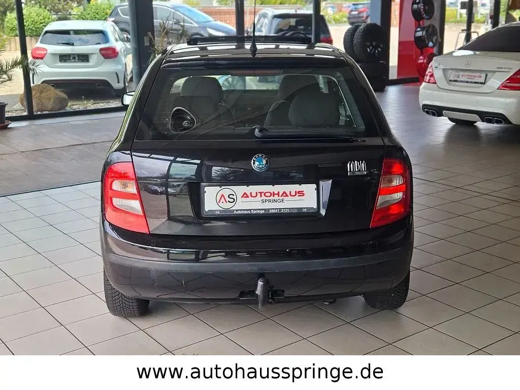 Gebraucht Skoda Fabia 75 PS (55 kW) 2003 Schwarz Limousine