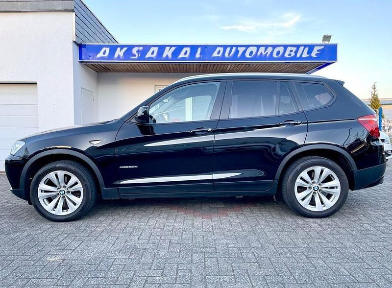 Schwarz Gebraucht 2011 BMW X3 Sport Line SUV | 7.800 € (Fairer Preis) - Bild 1/4