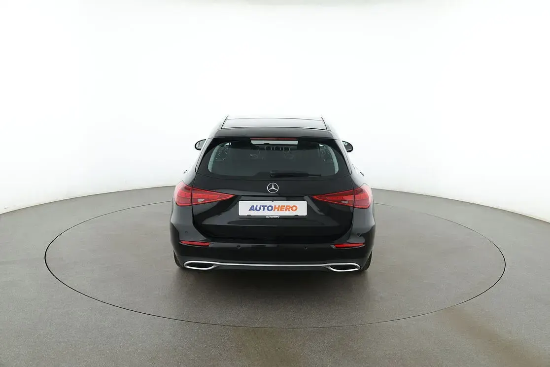 Gebraucht Mercedes C180 Avantgarde 2024 Schwarz Kombi