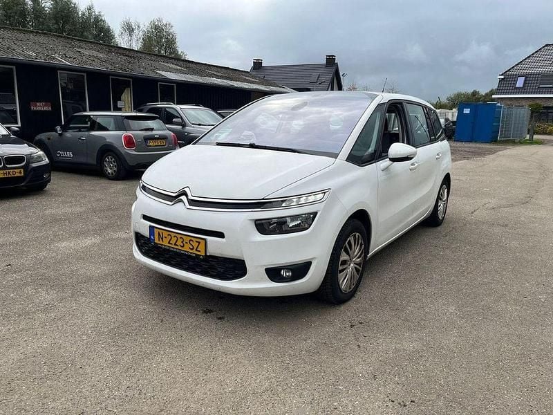 Weiß Gebraucht 2014 Citroën Grand C4 Picasso Attraction Van / Kleinbus | 4.950 € (Superpreis) - Bild 1/4