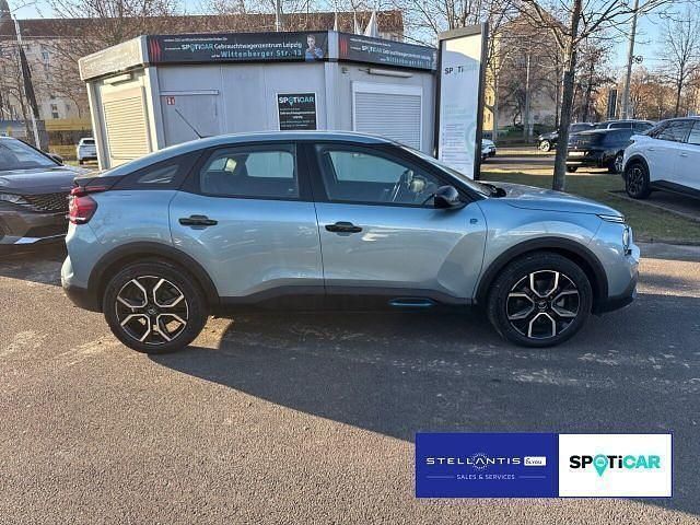 Gebraucht Citroën e-C4 Feel 100 kW (136 PS) 2022 Blau Limousine