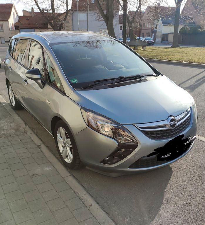 Gebraucht Opel Zafira Tourer Selection 120 PS (88 kW) 2014 Silber Van / Kleinbus