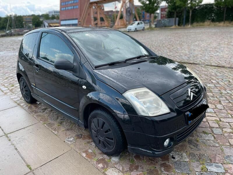 Schwarz Gebraucht 2006 Citroën C2 VTR Sport Kleinwagen | 1.099 € (Fairer Preis) - Bild 1/4