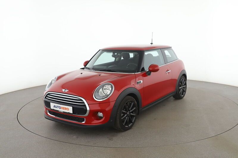 Rot Gebraucht 2017 Mini Cooper Kleinwagen | 16.190 € (Fairer Preis) - Bild 1/4