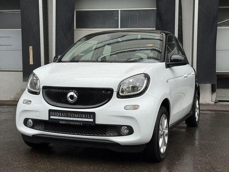 Weiß Gebraucht 2016 Smart ForFour Passion Kleinwagen | 7.900 € (Fairer Preis) - Bild 1/4