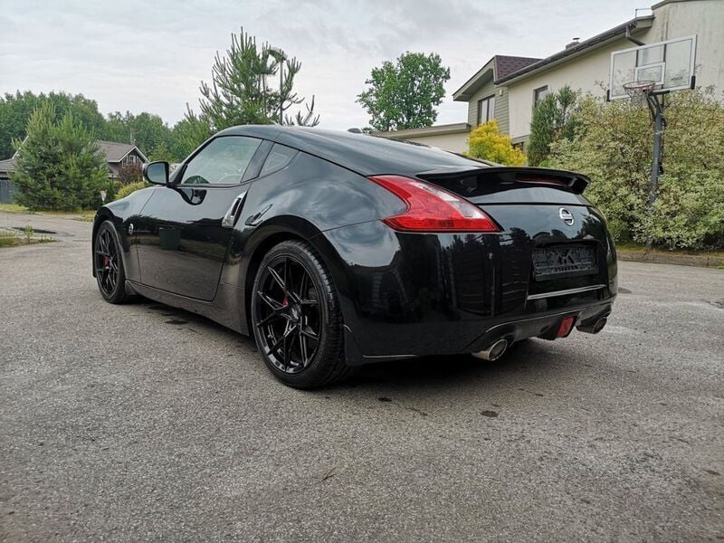 Gebraucht Nissan 370Z Pack 328 PS (241 kW) 2015 Schwarz