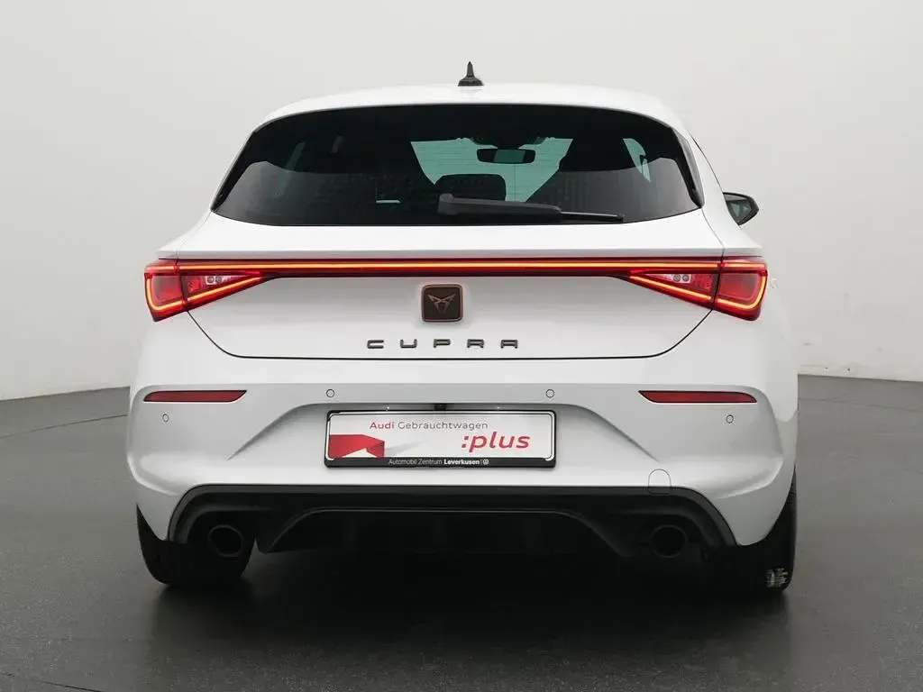 Gebraucht Cupra Leon 245 PS (180 kW) 2022 Weiss Limousine