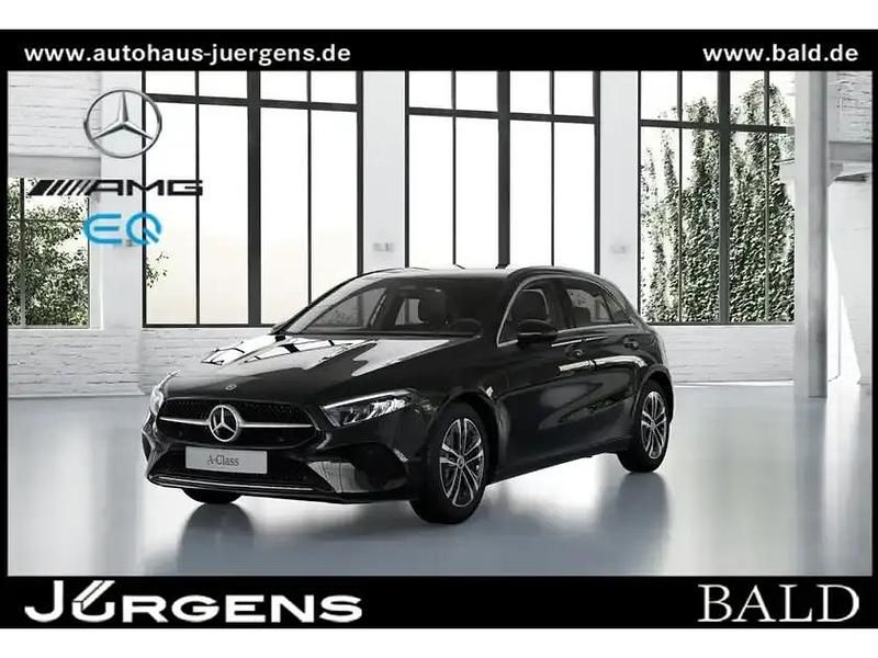Gebraucht Mercedes A180 Progressive 136 PS (100 kW) 2025 Schwarz unilack nachtschwarz Limousine