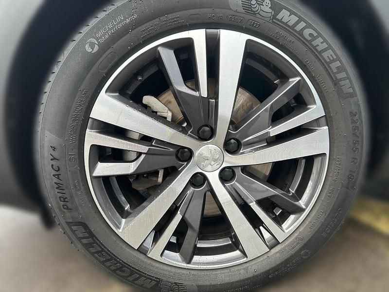 Gebraucht Peugeot 3008 Allure 224 PS (164 kW) 2022 Lackierung blau celebes/metallic klarlack Limousine