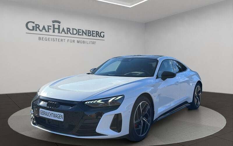 Weiss Gebraucht 2021 Audi RS e-tron GT Ambiente Limousine | 72.900 € (Fairer Preis) - Bild 1/4