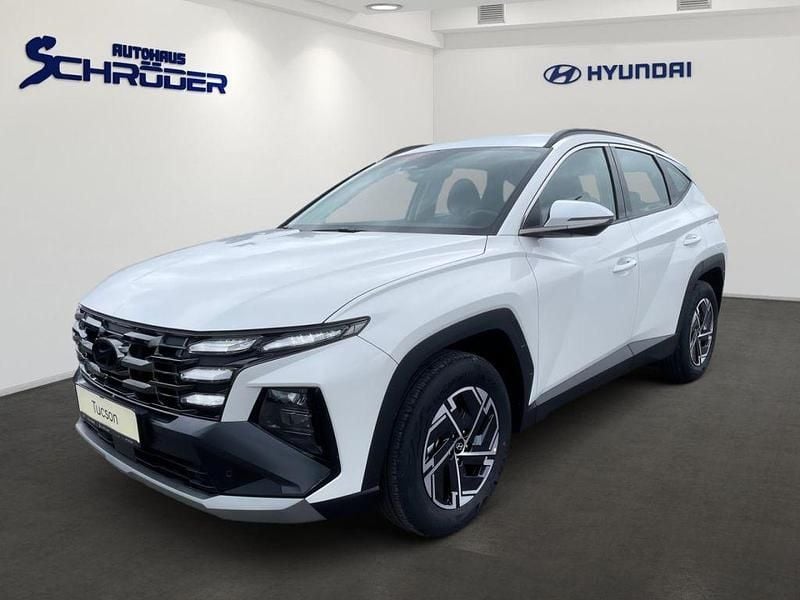Atlas white / sol Neu 2025 Hyundai Tucson Select SUV | 29.990 € (Guter Preis) - Bild 1/4