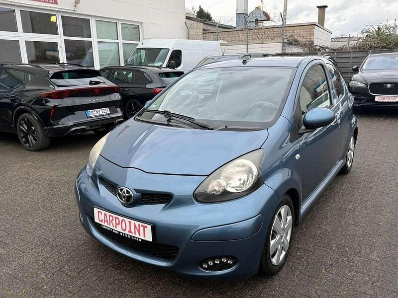 Greyish blue Gebraucht 2009 Toyota Aygo Cool Kleinwagen | 2.450 € (Fairer Preis) - Bild 1/4