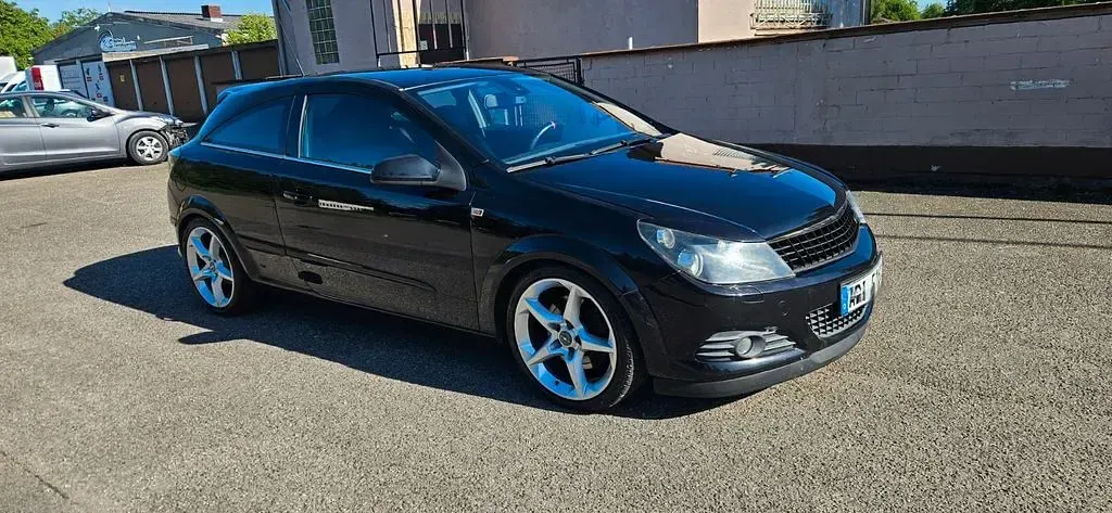Gebraucht Opel Astra GTC 200 PS (147 kW) 2006 Schwarz Coupé