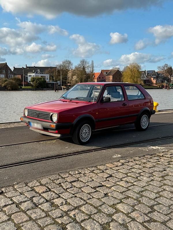 Gebraucht VW Golf II 55 PS (40 kW) 1990 Rot Kleinwagen