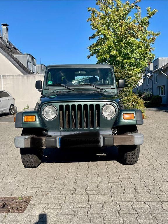 Grün Gebraucht 2003 Jeep Wrangler Sport SUV | 8.000 € (Superpreis) - Bild 1/4