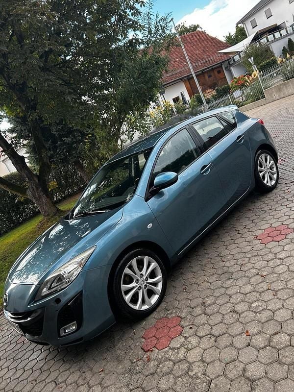 Blau Gebraucht 2011 Mazda 3 Sports-Line Limousine | 2.999 € (Guter Preis) - Bild 1/4