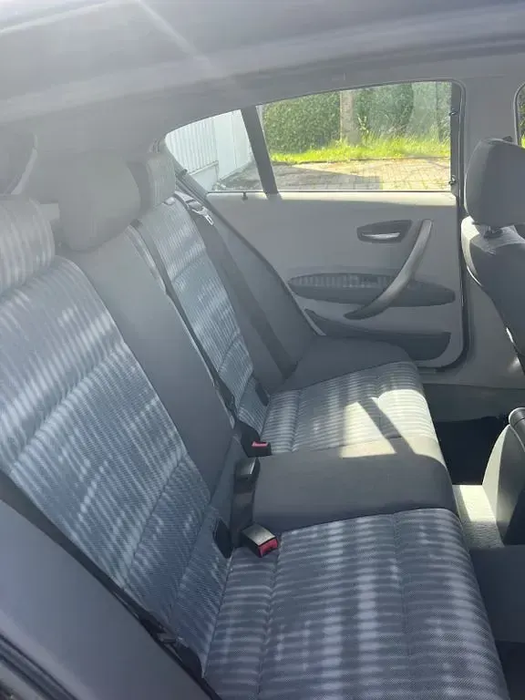 Gebraucht BMW 120 Performance 163 PS (119 kW) 2005 Schwarz Kleinwagen