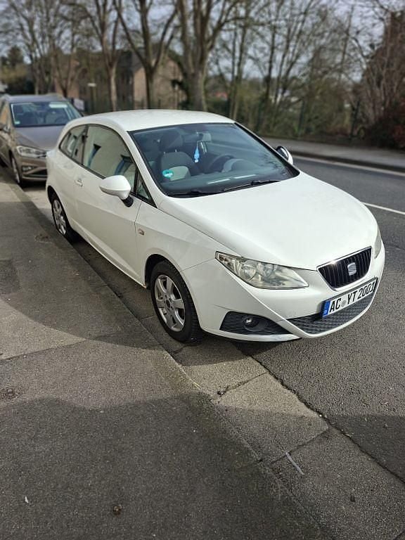 Gebraucht Seat Ibiza 69 PS (50 kW) 2009 Weiß Limousine