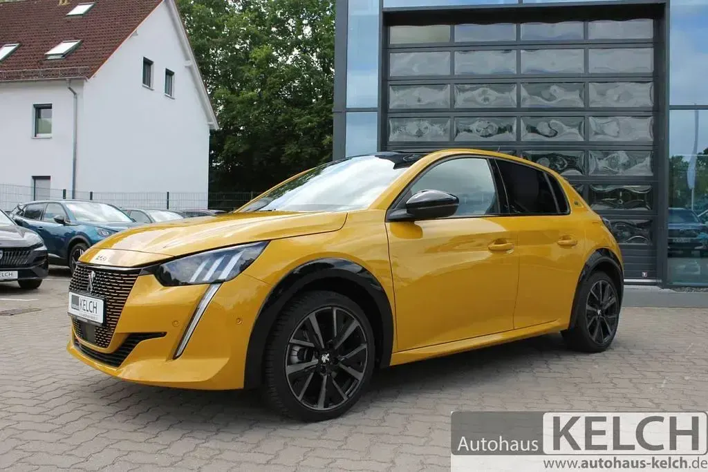 Gebraucht Peugeot e-208 GT 100 kW (136 PS) 2023 Faro gelb (metallic) Kleinwagen