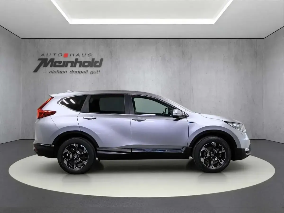Gebraucht Honda CR-V Elegance 145 PS (106 kW) 2021 Lunar silver m. SUV