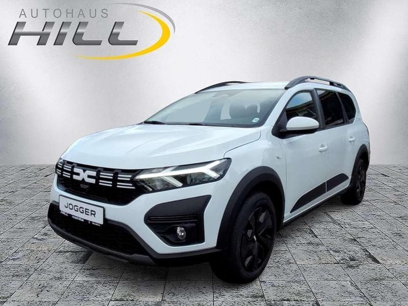Weiß Neu 2025 Dacia Jogger Expression Limousine | 21.730 € (Guter Preis) - Bild 1/4
