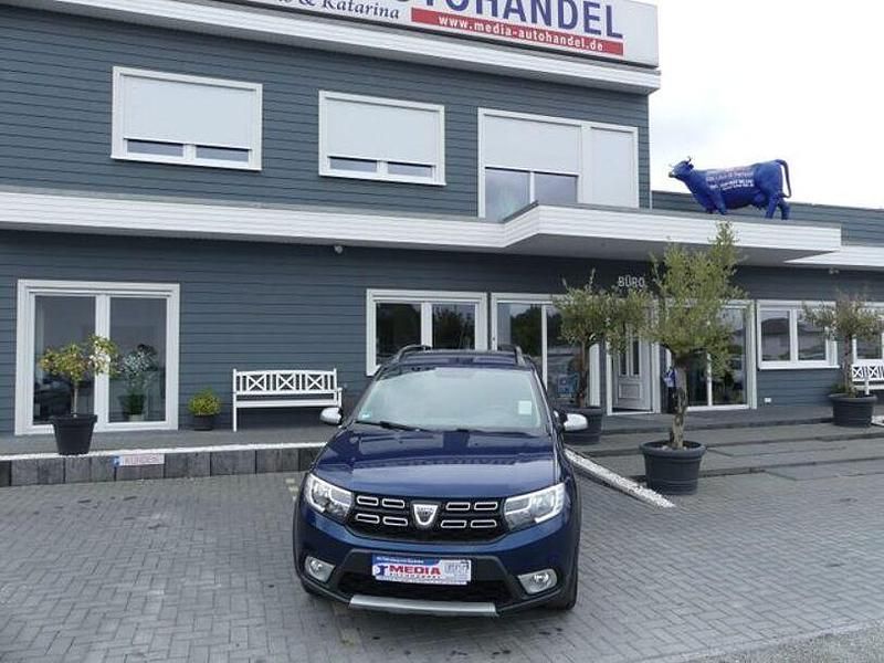 Blau Gebraucht 2018 Dacia Logan Limousine | 8.500 € (Fairer Preis) - Bild 1/3