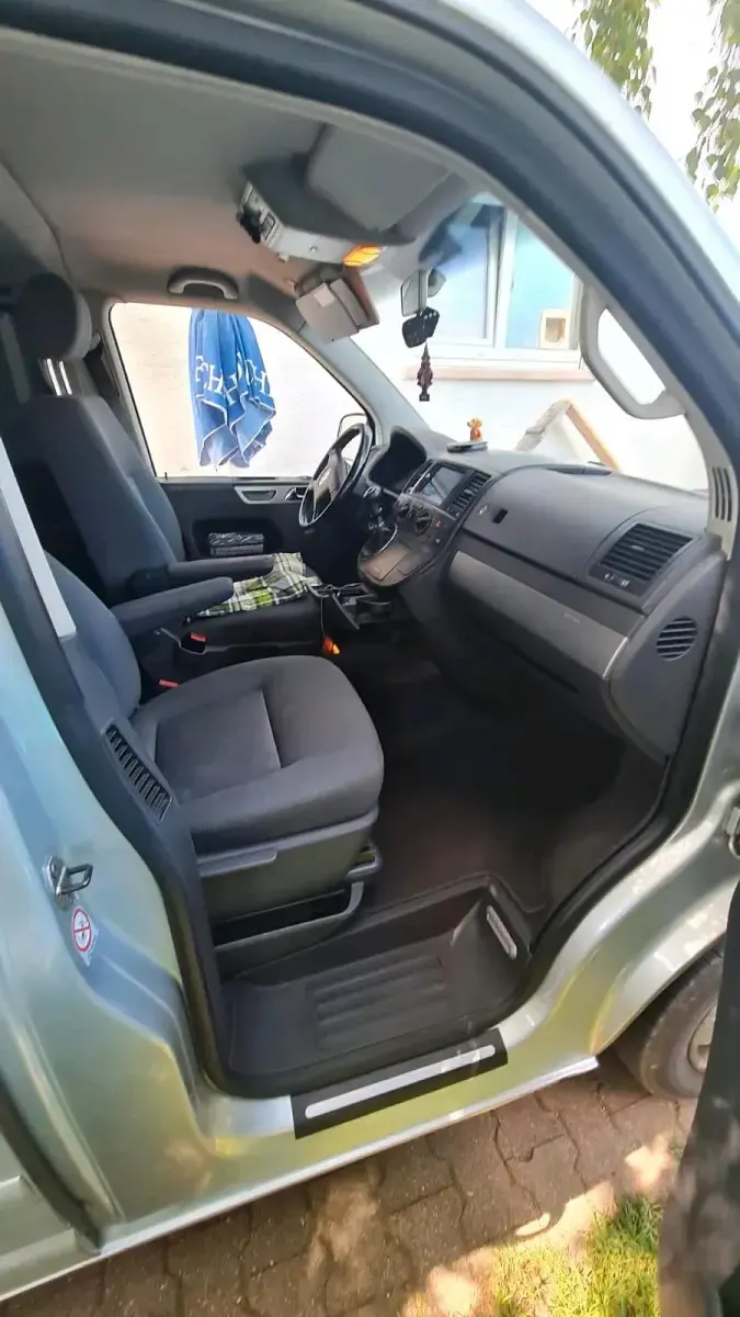 Gebraucht VW T5 176 PS (129 kW) 2004 Silber Van