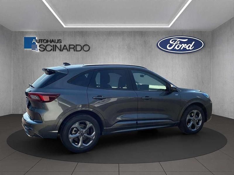 Gebraucht Ford Kuga ST-Line 186 PS (136 kW) 2025 Magneticgrau metallic SUV