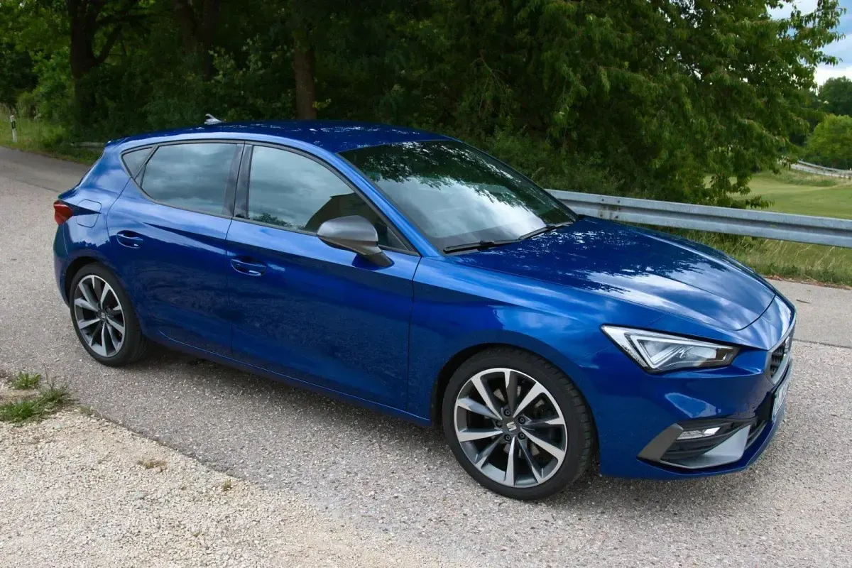 Gebraucht Seat Leon FR 150 PS (110 kW) 2020 Blau Limousine