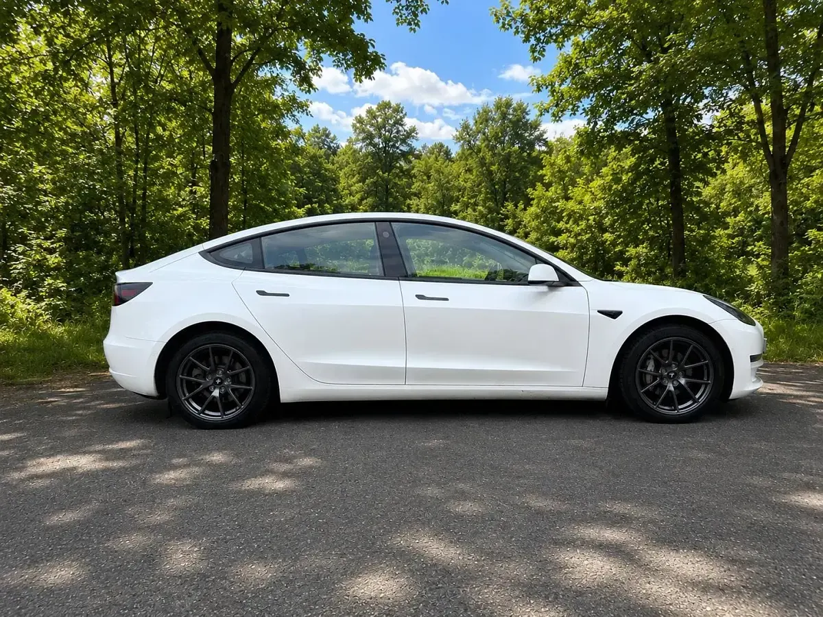 Gebraucht Tesla Model 3 Long Range AWD 366 kW (498 PS) 2021 Weiß Limousine