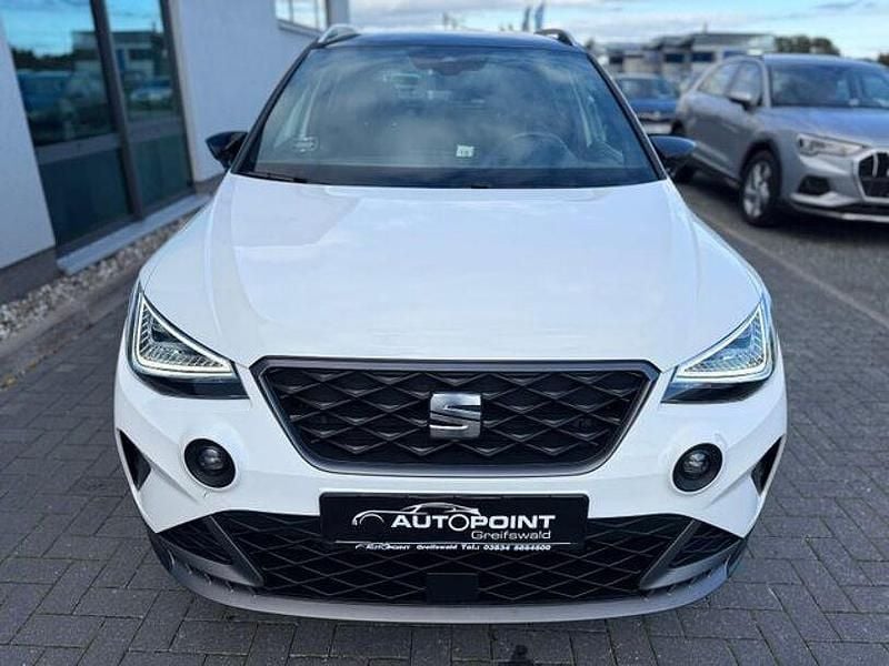 Gebraucht Seat Arona FR 150 PS (110 kW) 2023 Weiß SUV