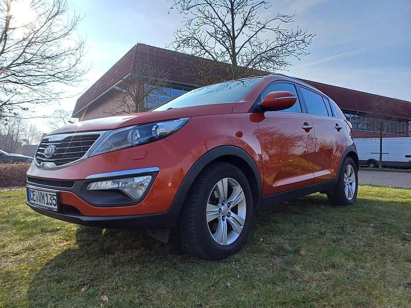 Orange Gebraucht 2011 Kia Sportage SUV | 8.500 € (Guter Preis) - Bild 1/4