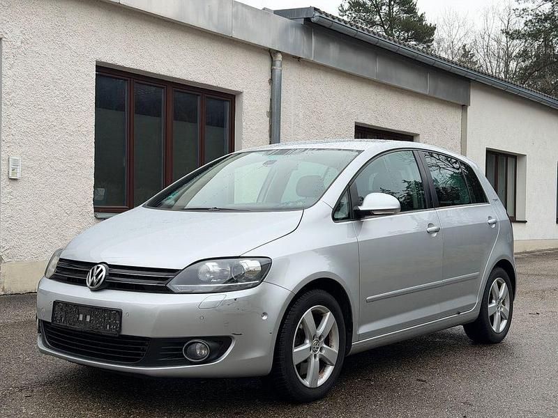 Silber Gebraucht 2010 VW Golf VI Team Kleinwagen | 6.999 € (Guter Preis) - Bild 1/4