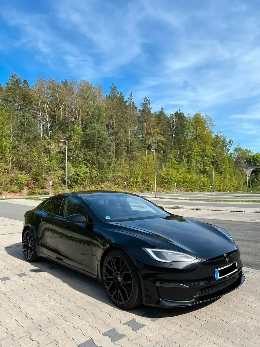 Gebraucht Tesla Model S Plaid 750 kW (1020 PS) 2023 Schwarz Kleinwagen