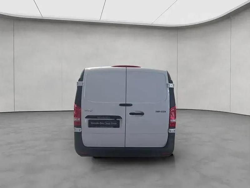 Gebraucht Mercedes Vito 163 PS (119 kW) 2024 Weiß Van