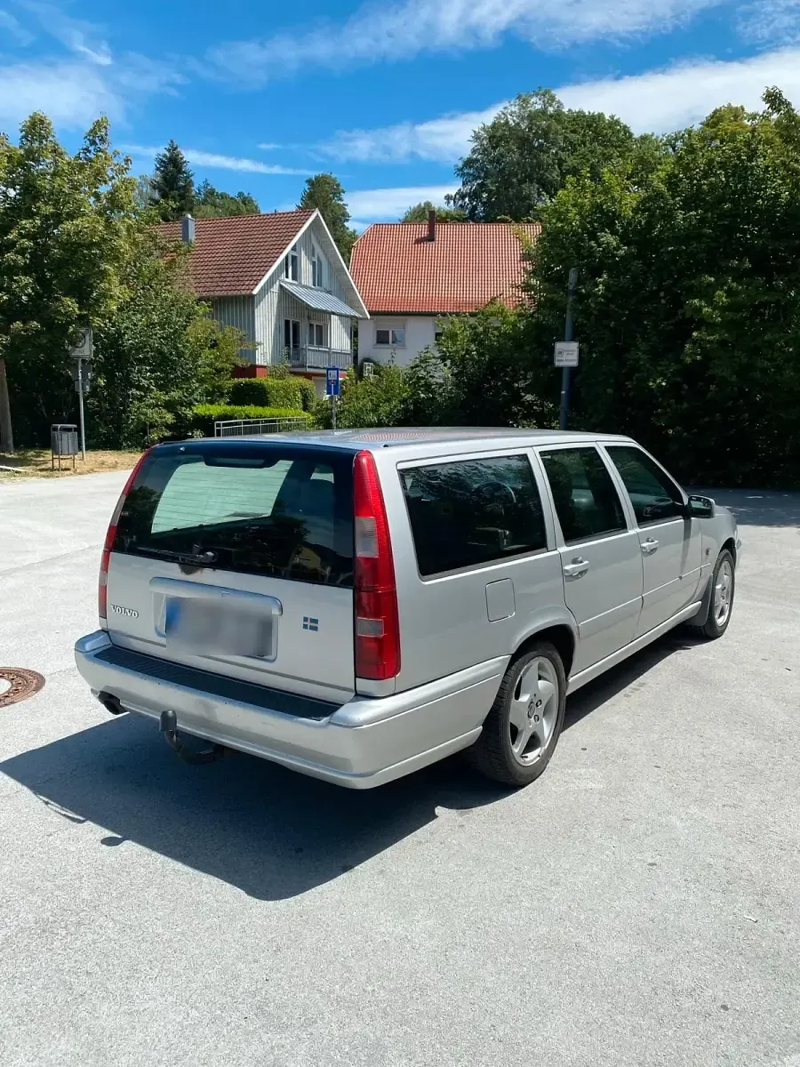 Gebraucht Volvo V70 170 PS (125 kW) 2000 Silber Kombi